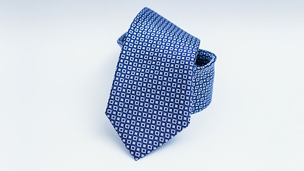 定制西装该怎么选择领带？